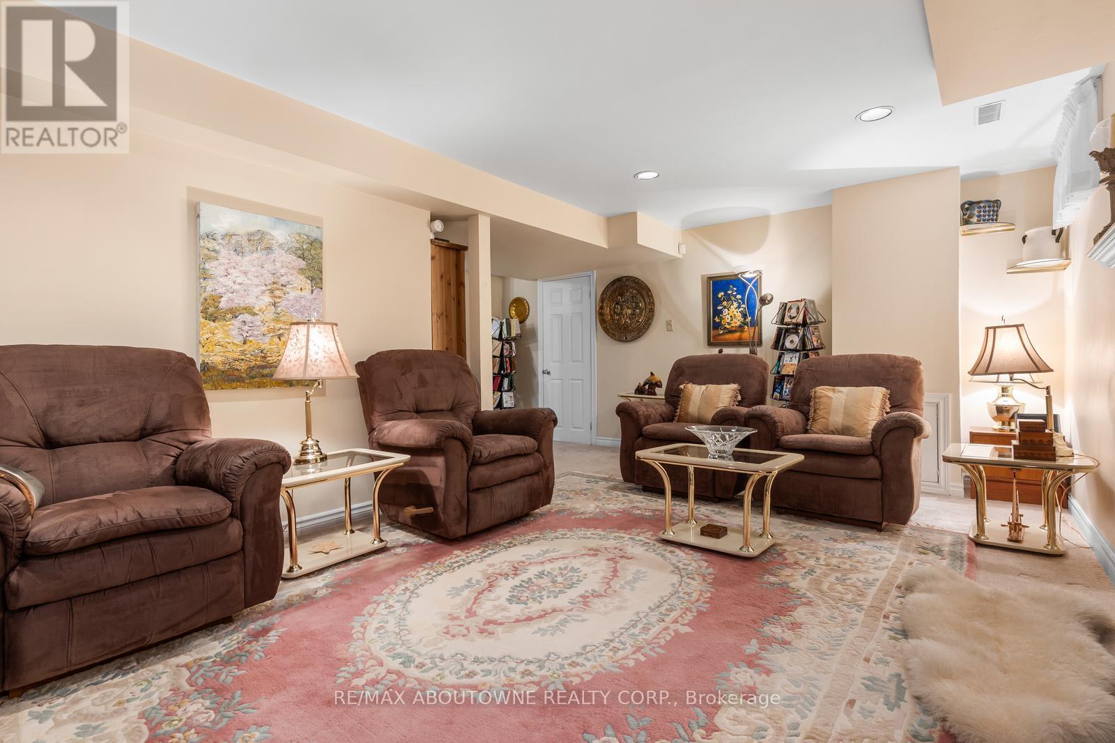 1 Twelfth Street, Grimsby, Ontario  L3M 2V6 - Photo 33 - X12967298