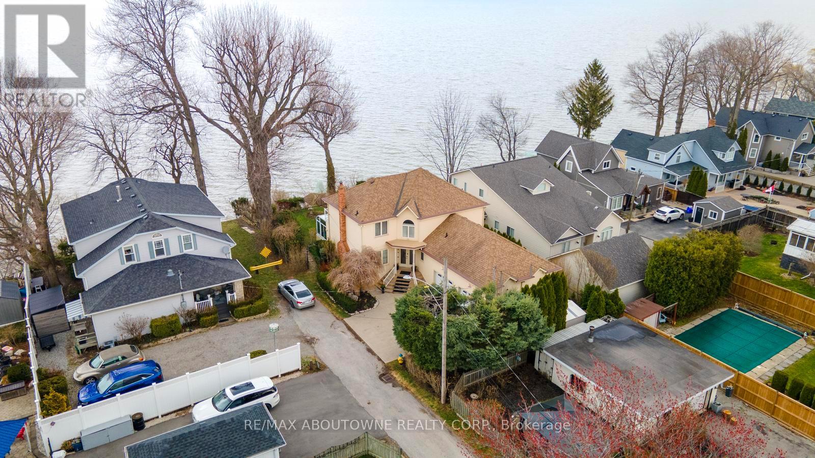 1 Twelfth Street, Grimsby, Ontario  L3M 2V6 - Photo 46 - X12967298