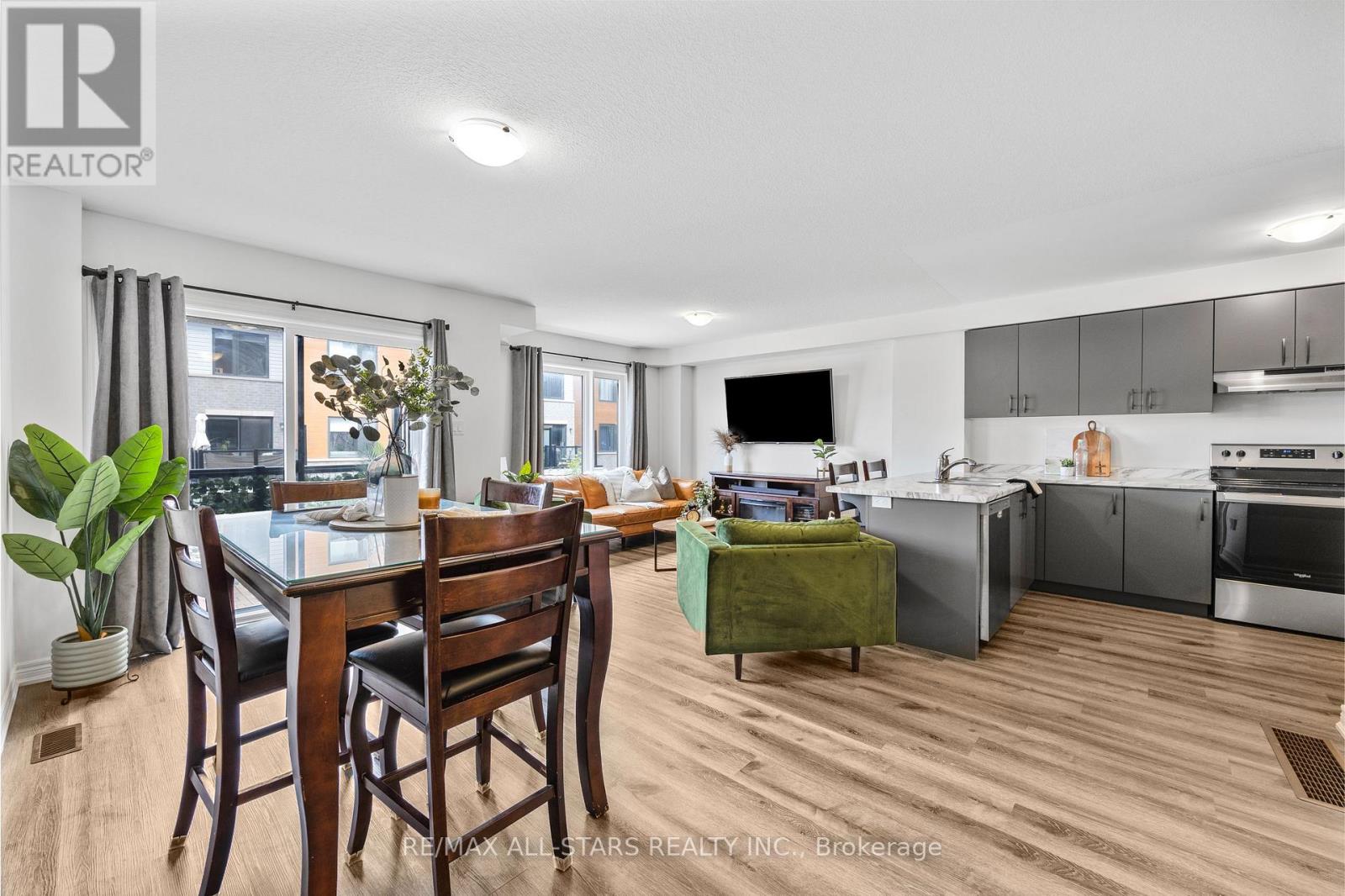 79 Dryden Lane, Hamilton, Ontario  L8H 0B6 - Photo 11 - X12967366