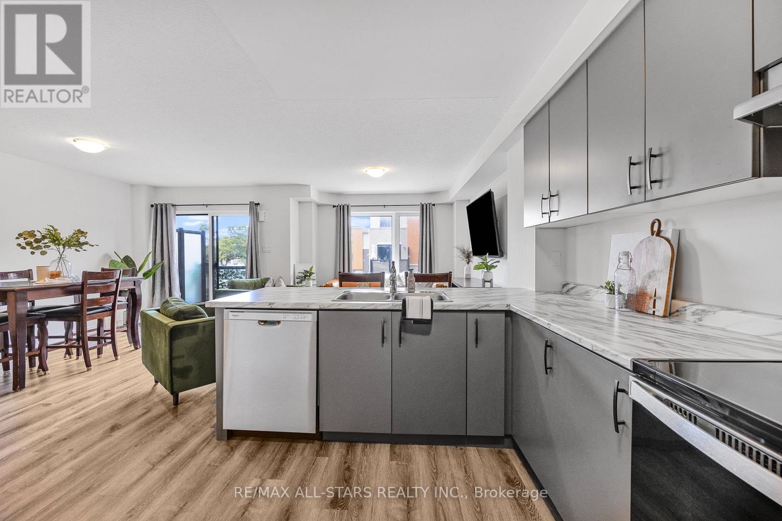 79 Dryden Lane, Hamilton, Ontario  L8H 0B6 - Photo 18 - X12967366