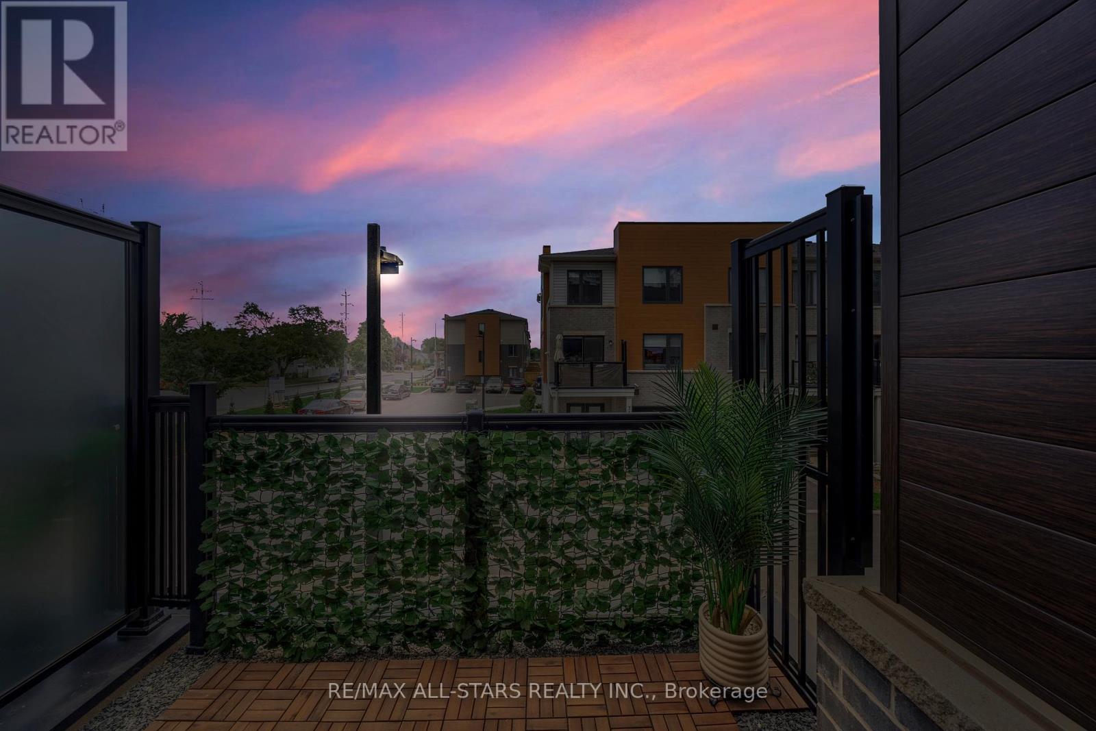 79 Dryden Lane, Hamilton, Ontario  L8H 0B6 - Photo 34 - X12967366