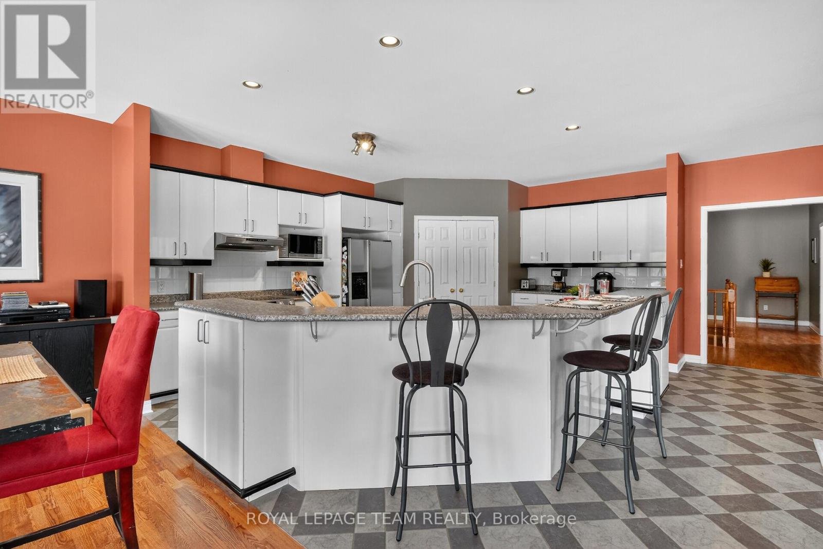 1611 Landel Drive, Ottawa, Ontario  K2W 1C2 - Photo 21 - X12803454