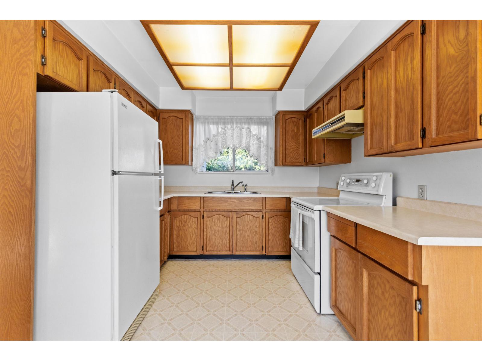 7257 148 Street, Surrey, British Columbia V3S 4S5 - Photo 16 - R3107736