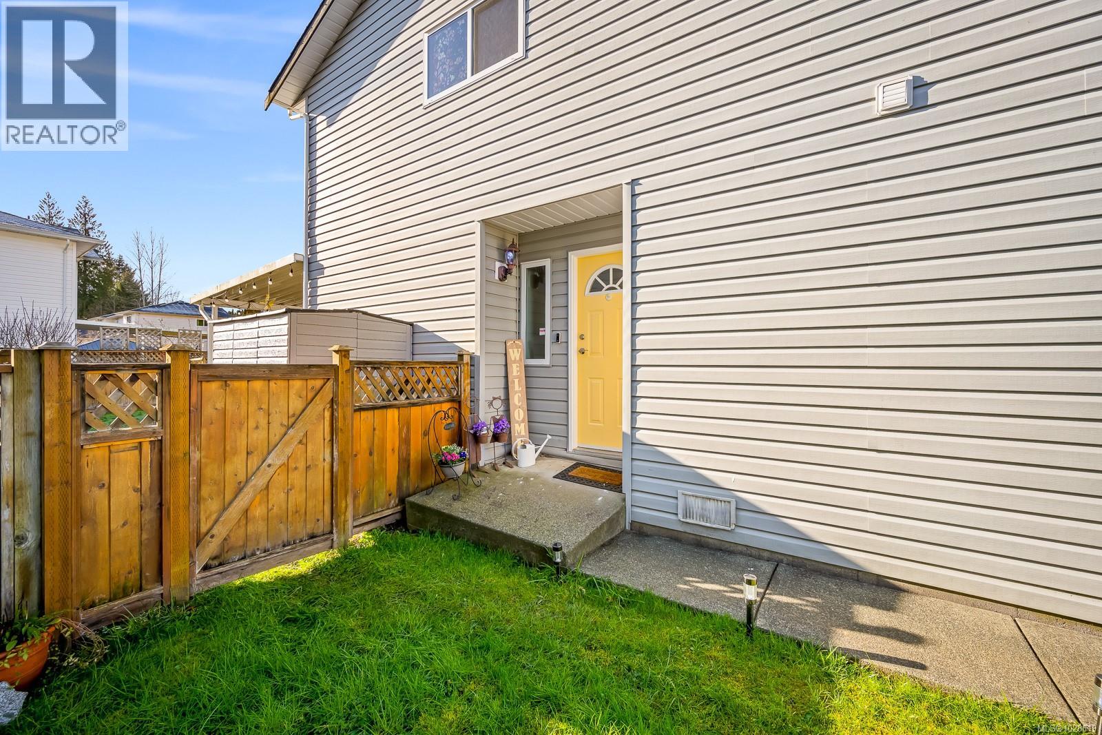 A 2284 1st St, Courtenay, British Columbia  V9N 8X8 - Photo 27 - 1028619