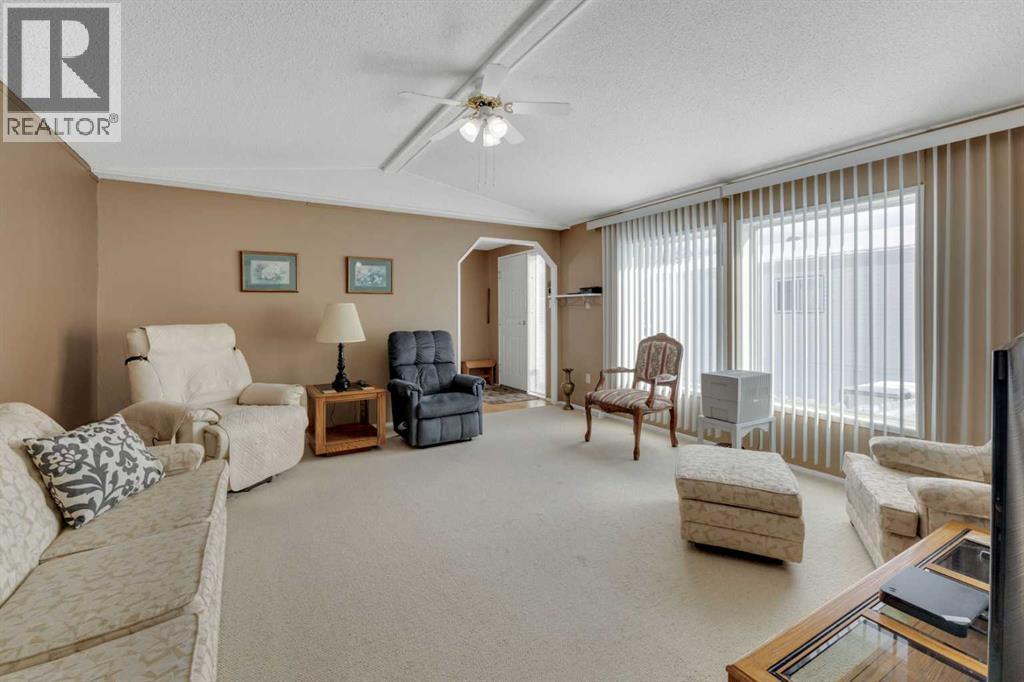 52, 4922 Womacks Road, Blackfalds, Alberta  T0M 0J0 - Photo 4 - A2296701