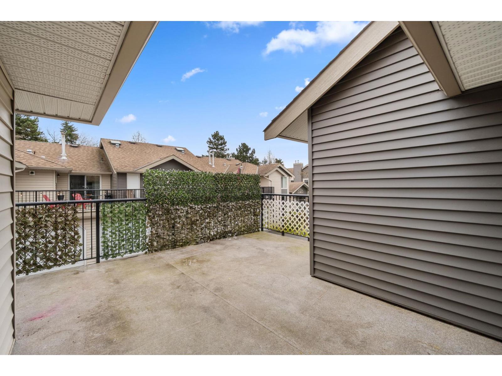 111 8972 Fleetwood Way, Surrey, British Columbia  V3R 0T5 - Photo 25 - R3106686