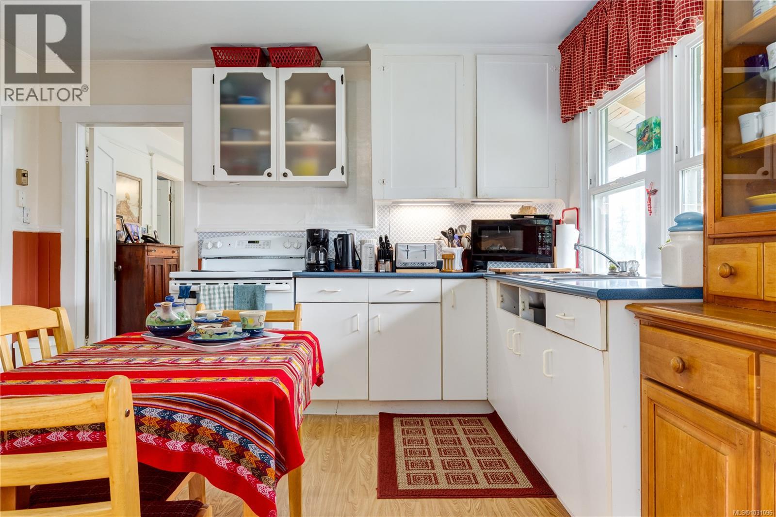 4151 Jingle Pot Rd, Nanaimo, British Columbia  V9T 5P7 - Photo 7 - 1031096