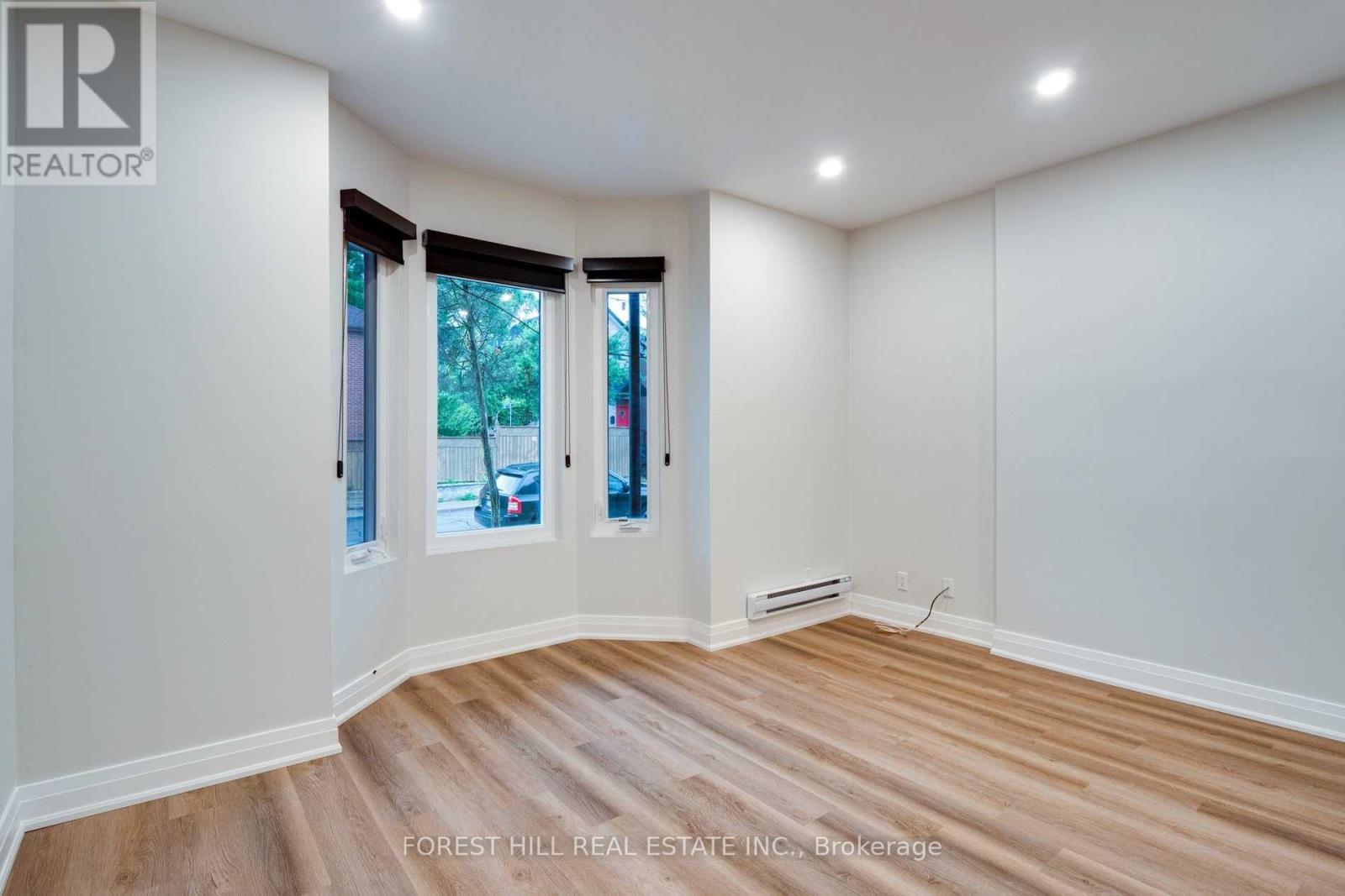 1 - 1 Greensides Avenue, Toronto (Wychwood), Ontario  M6G 3P5 - Photo 3 - C12966510