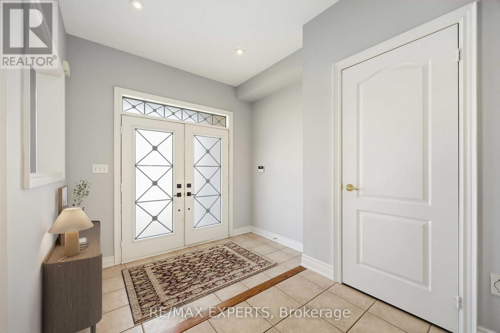 135 Pieta Place, Vaughan, Ontario  L4H 3G2 - Photo 2 - N12963600