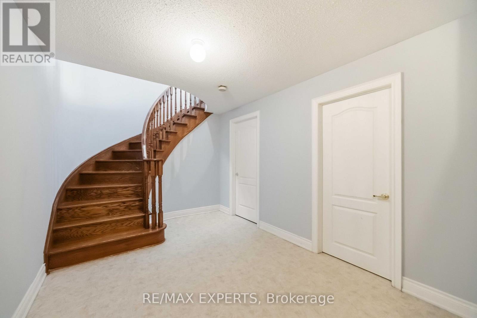 135 Pieta Place, Vaughan, Ontario  L4H 3G2 - Photo 19 - N12963600