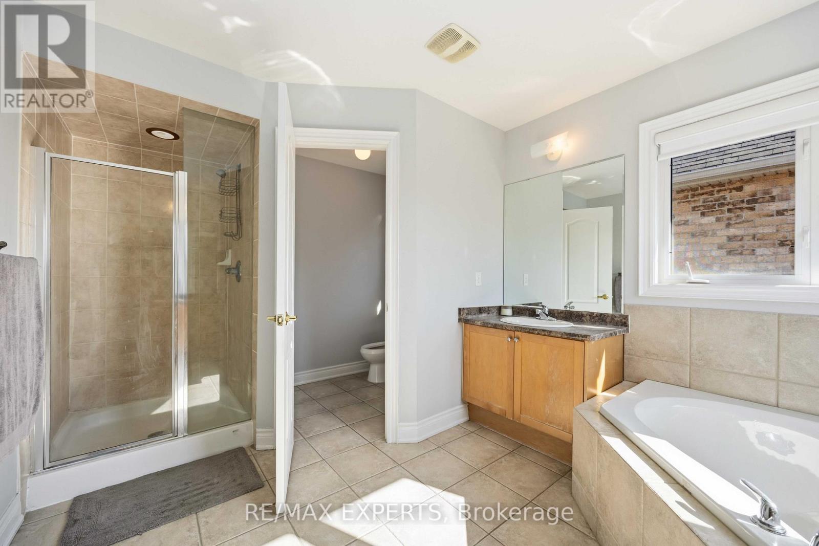 135 Pieta Place, Vaughan, Ontario  L4H 3G2 - Photo 27 - N12963600