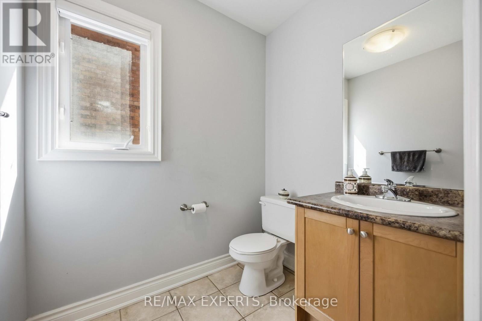 135 Pieta Place, Vaughan, Ontario  L4H 3G2 - Photo 17 - N12963600