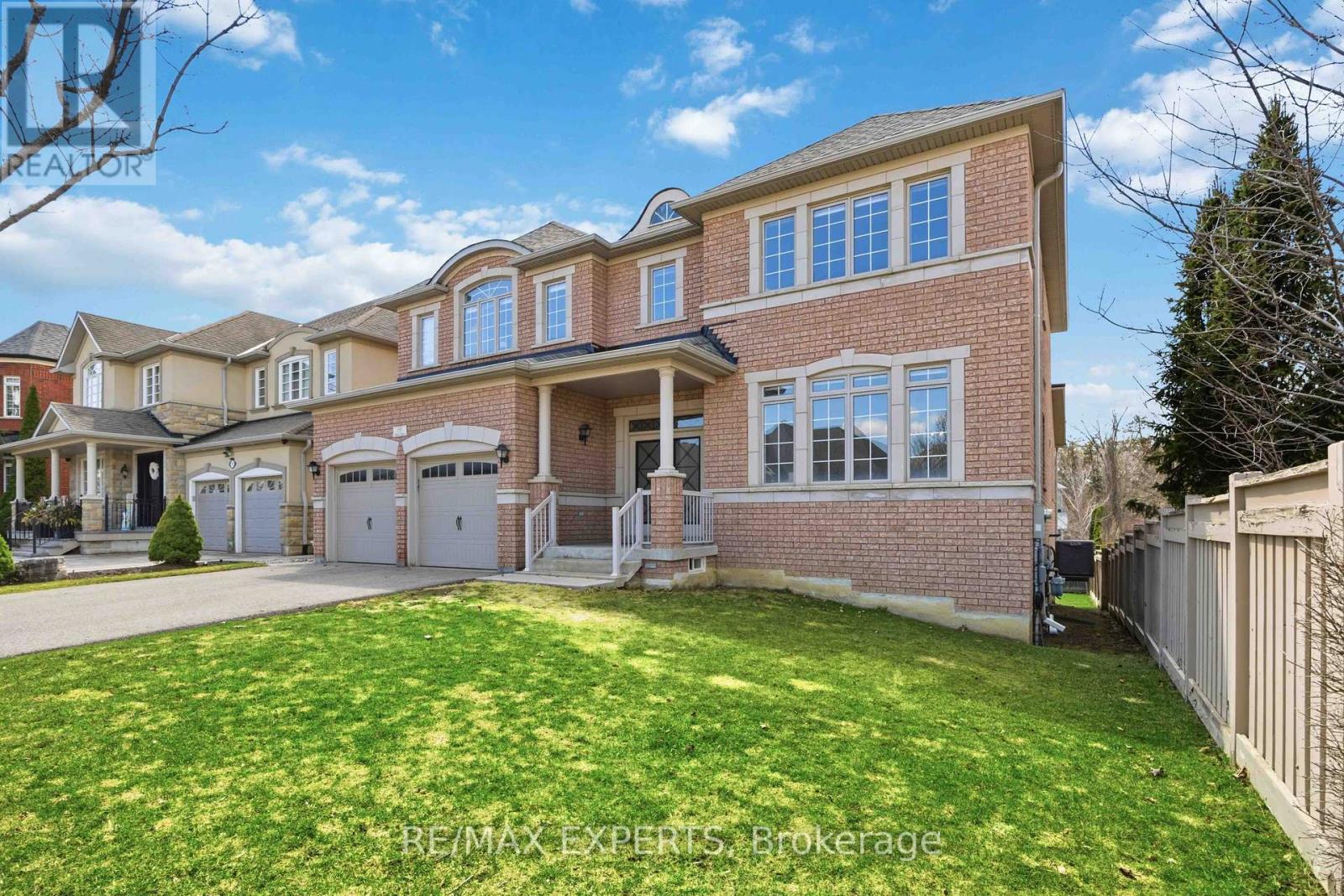 135 Pieta Place, Vaughan, Ontario  L4H 3G2 - Photo 6 - N12963600