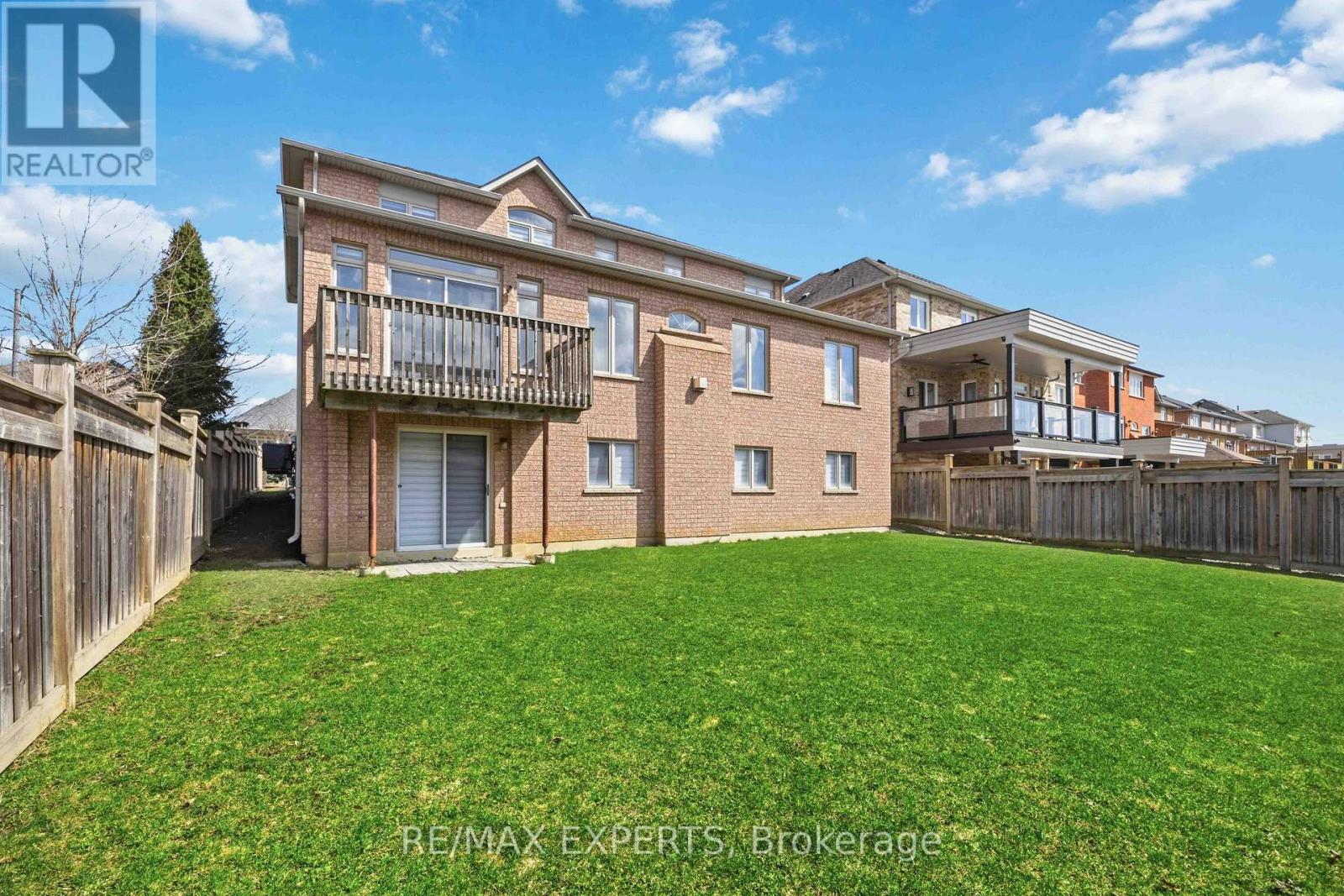 135 Pieta Place, Vaughan, Ontario  L4H 3G2 - Photo 35 - N12963600