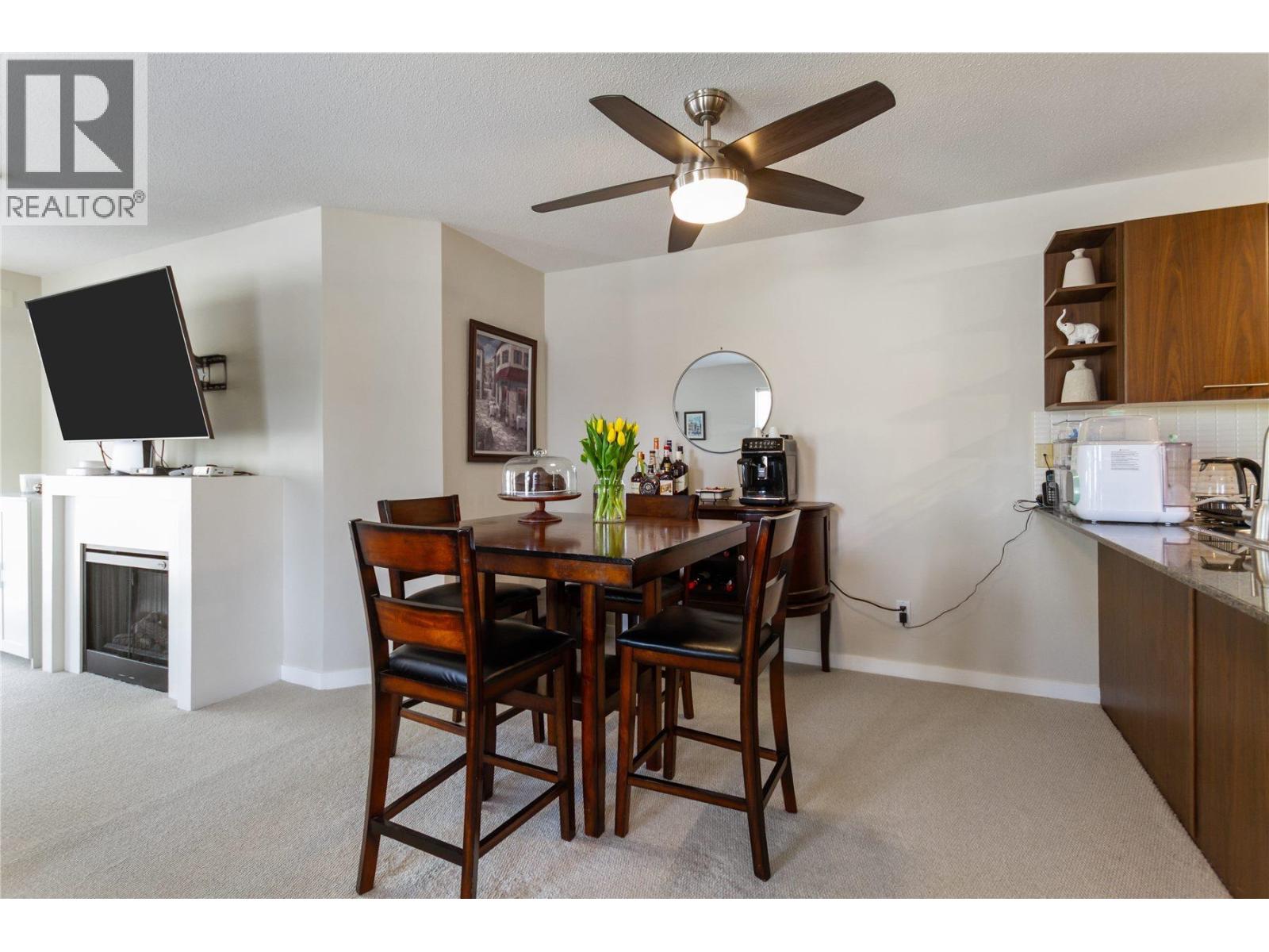 204 4728 Brentwood Drive, Burnaby, British Columbia  V5C 0G2 - Photo 4 - R3107656