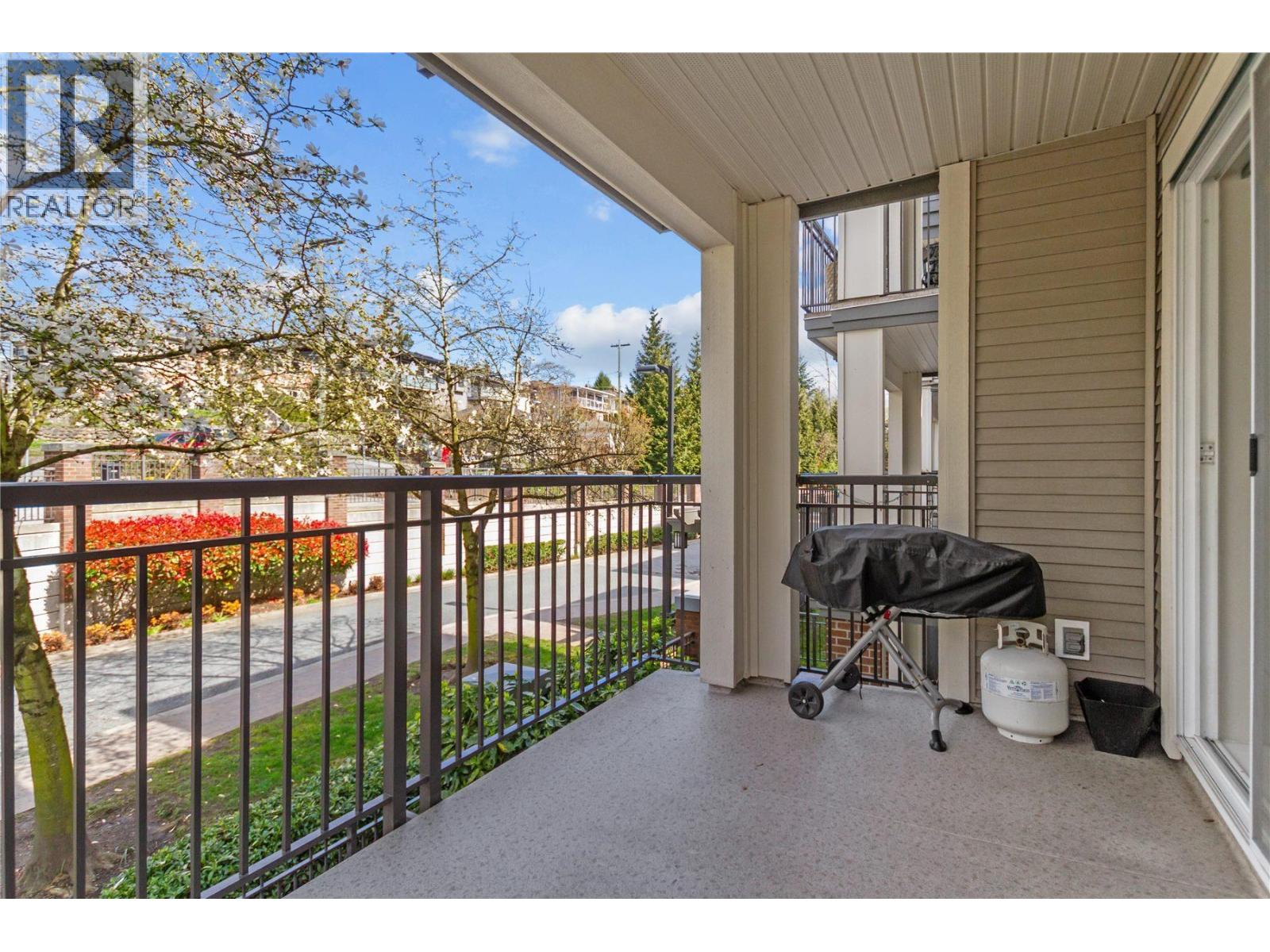 204 4728 Brentwood Drive, Burnaby, British Columbia  V5C 0G2 - Photo 5 - R3107656