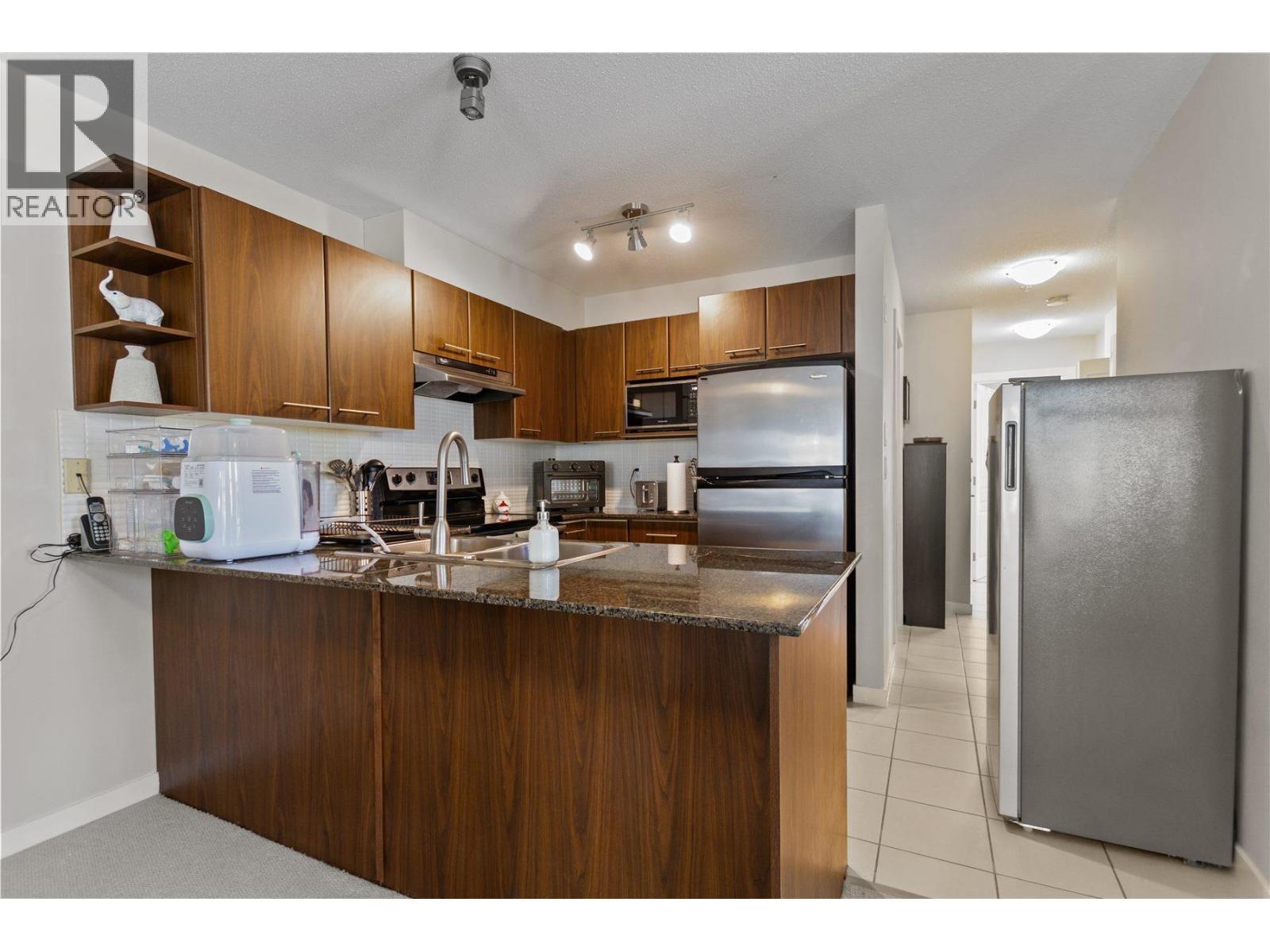 204 4728 Brentwood Drive, Burnaby, British Columbia  V5C 0G2 - Photo 8 - R3107656