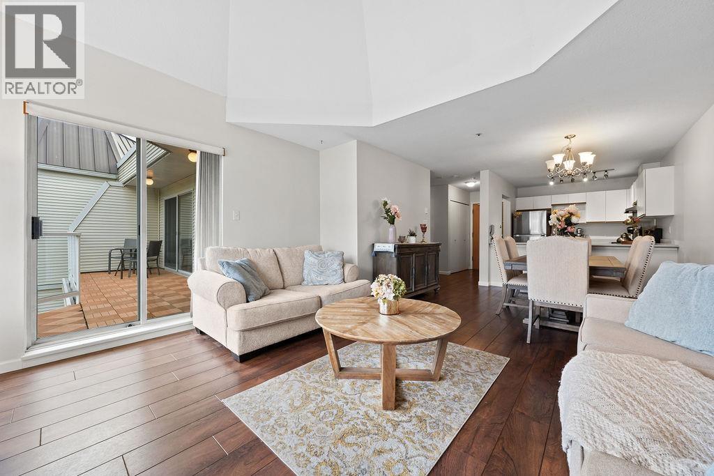 413 1220 Lasalle Place, Coquitlam, British Columbia V3B 7L6 - Photo 11 - R3107665