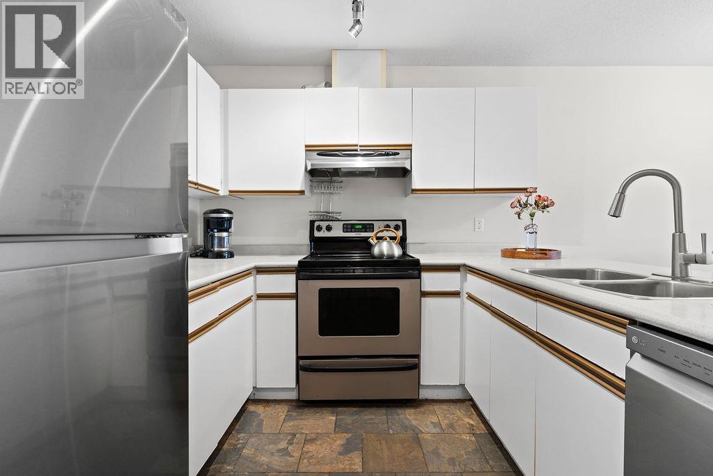 413 1220 Lasalle Place, Coquitlam, British Columbia V3B 7L6 - Photo 14 - R3107665