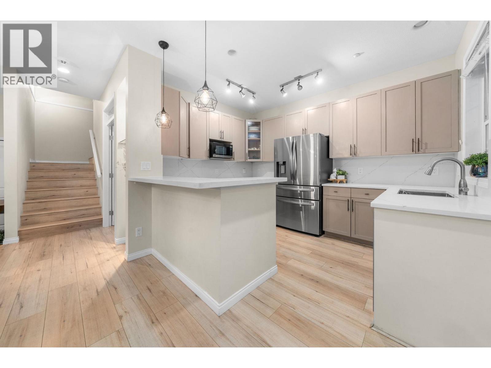 1263 W 16th Street, North Vancouver, British Columbia  V7P 1R5 - Photo 14 - R3107669