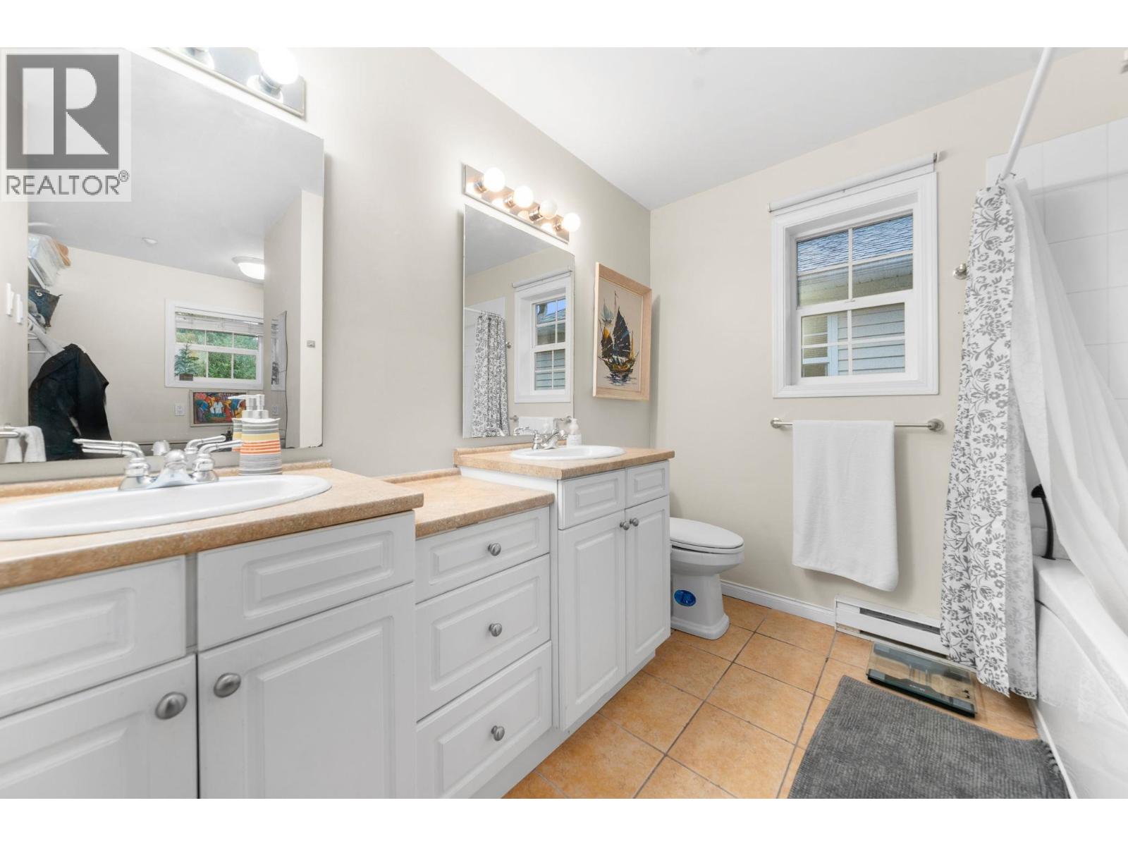 1263 W 16th Street, North Vancouver, British Columbia  V7P 1R5 - Photo 36 - R3107669