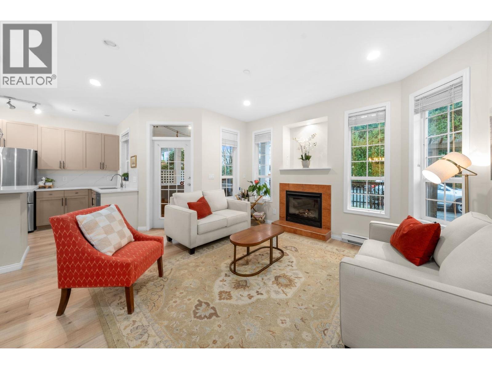 1263 W 16th Street, North Vancouver, British Columbia  V7P 1R5 - Photo 6 - R3107669