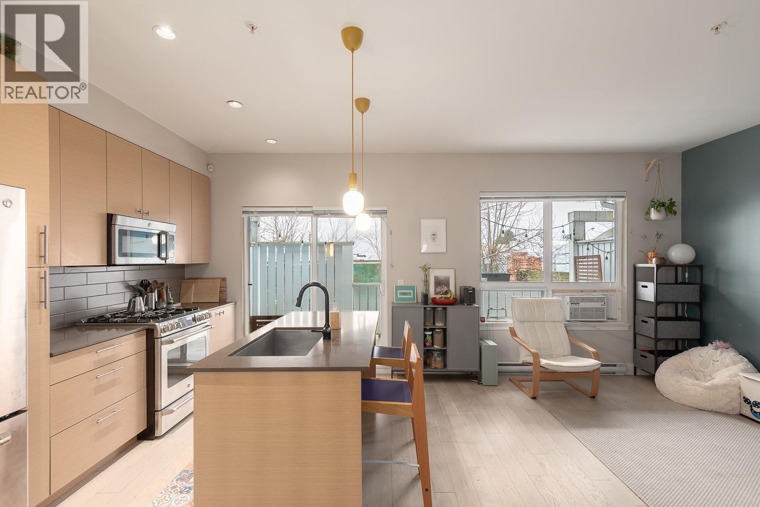 5 278 Camata Street, New Westminster, British Columbia  V3M 0H8 - Photo 10 - R3107705