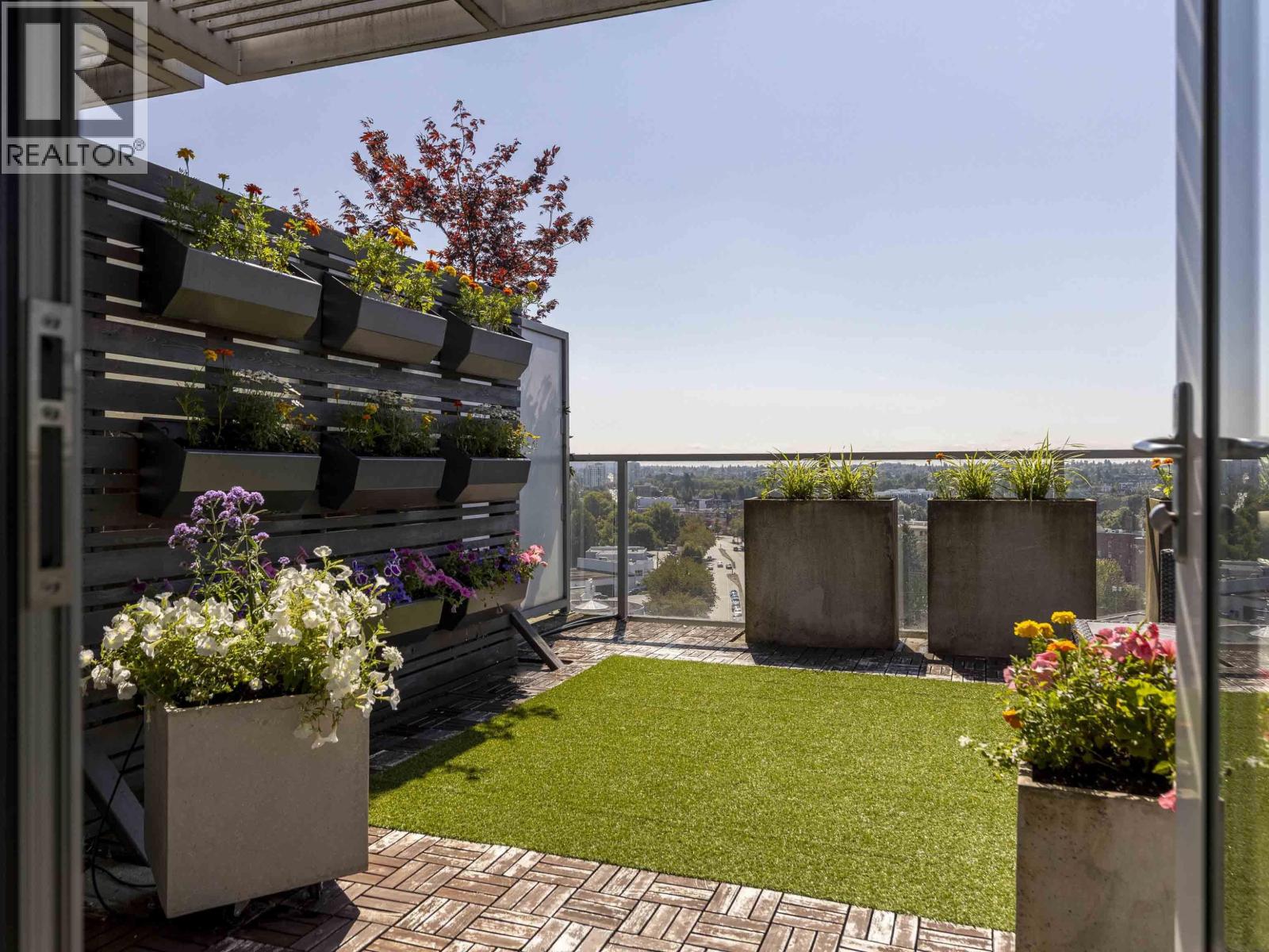 1206 2770 Sophia Street, Vancouver, British Columbia V5T 0A4 - Photo 3 - R3107726