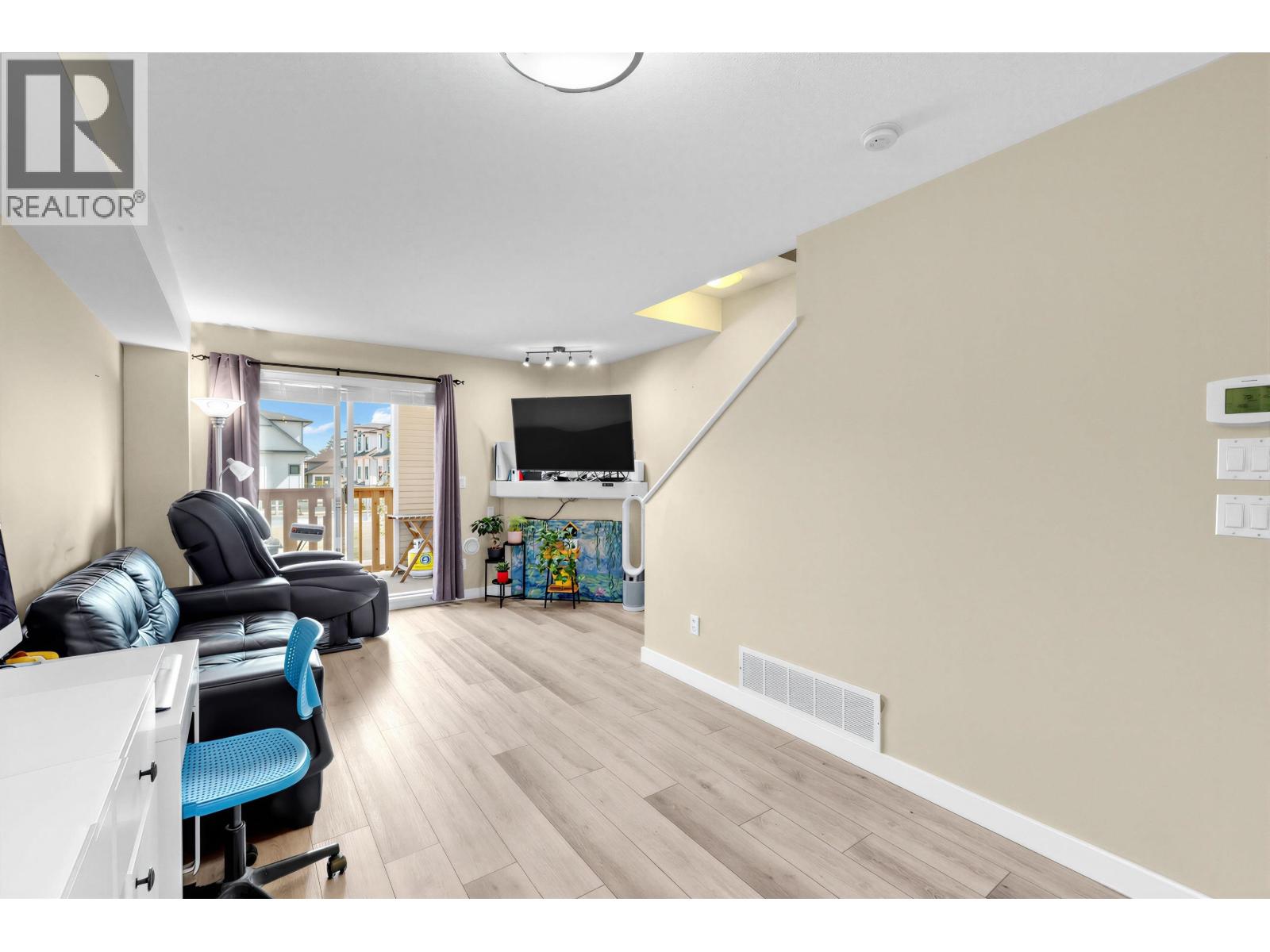 19 7100 Lynnwood Drive, Richmond, British Columbia V7C 5S8 - Photo 3 - R3107727