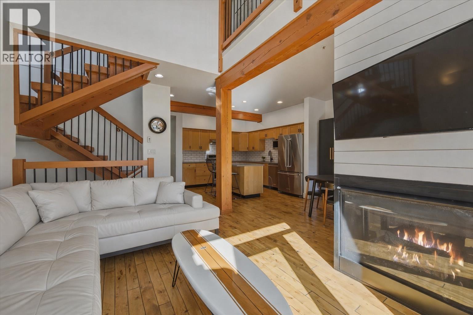 22 39758 Government Road, Squamish, British Columbia V8B 0G3 - Photo 2 - R3107746