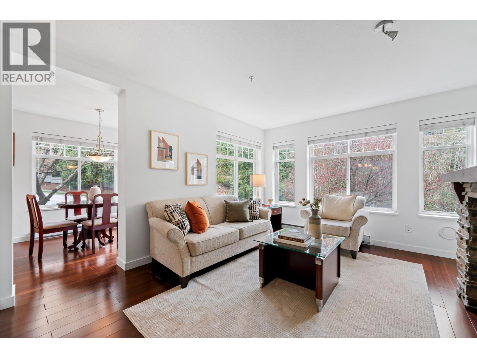 304 1420 PARKWAY BOULEVARD, Coquitlam, British Columbia