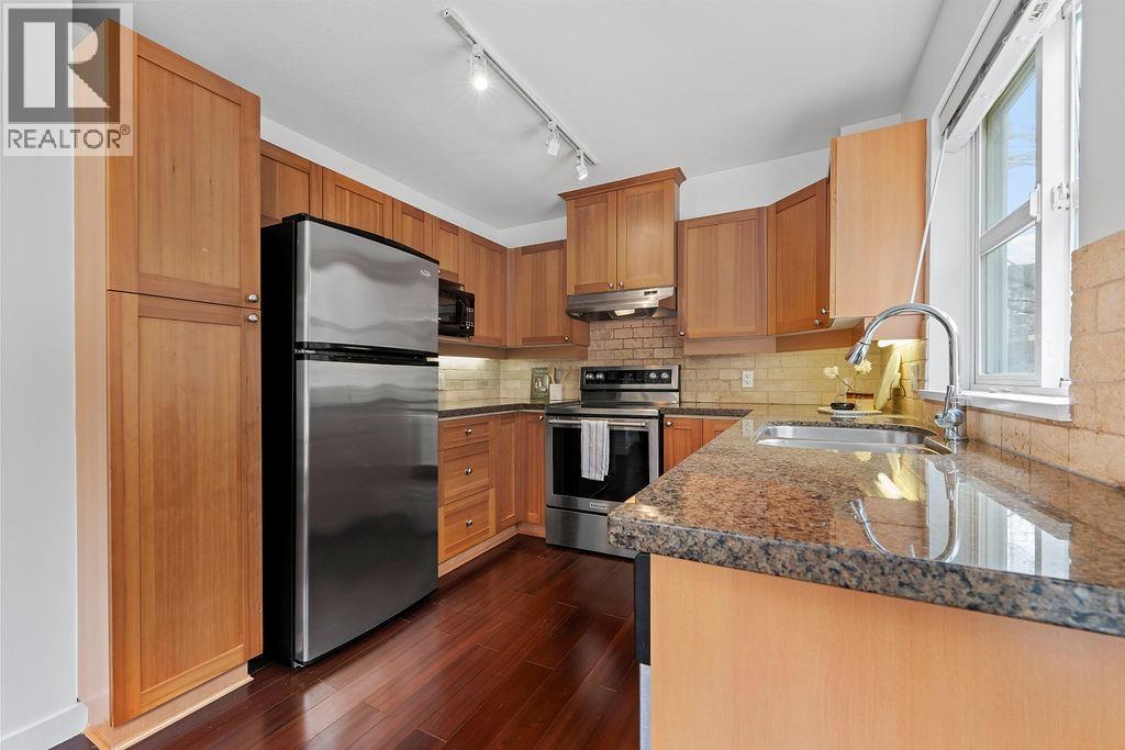 304 1420 Parkway Boulevard, Coquitlam, British Columbia  V3E 3J6 - Photo 22 - R3107752