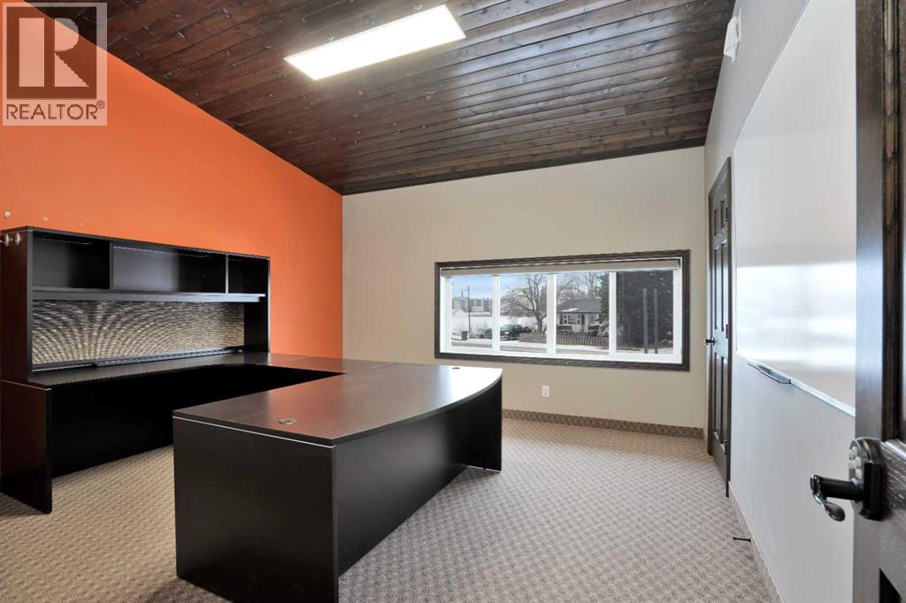 4407 45a Avenue, Rocky Mountain House, Alberta  T4T 1B2 - Photo 9 - A2273603