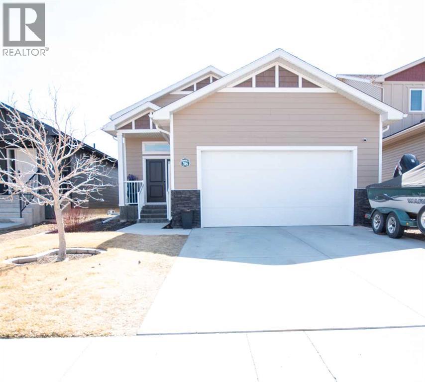 316 Greenwood Place, Coalhurst, Alberta  T0L 0V2 - Photo 2 - A2299132