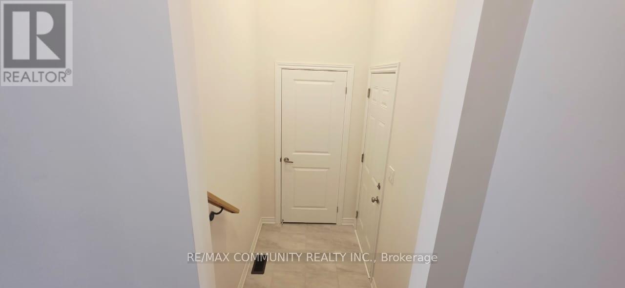 136 Sapphire Way, Thorold, Ontario  L2V 0B8 - Photo 23 - X12963290