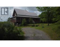 1146 FOURTH LAKE ROAD, Frontenac, Ontario