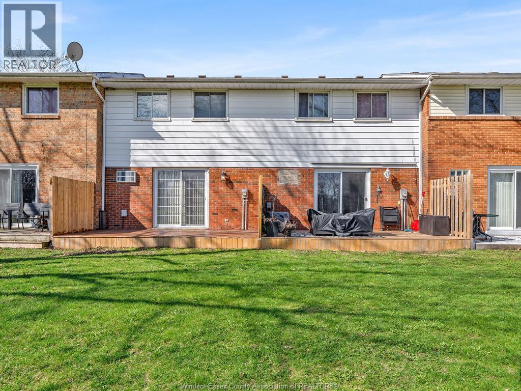 2922 Meadowbrook Lane Unit# 2, Windsor, Ontario  N8T 3C8 - Photo 34 - 26007325