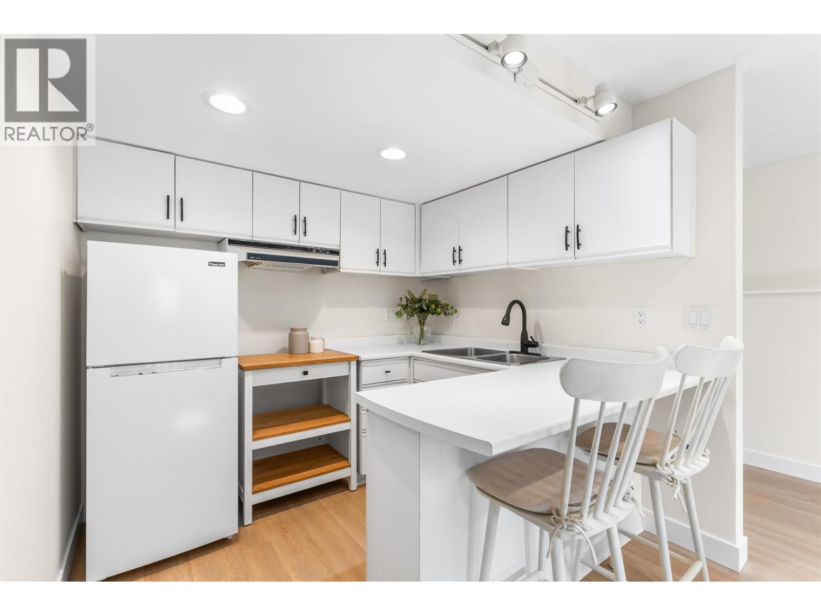 6364 Nelson Avenue, West Vancouver, British Columbia  V7W 2A4 - Photo 25 - R3107687