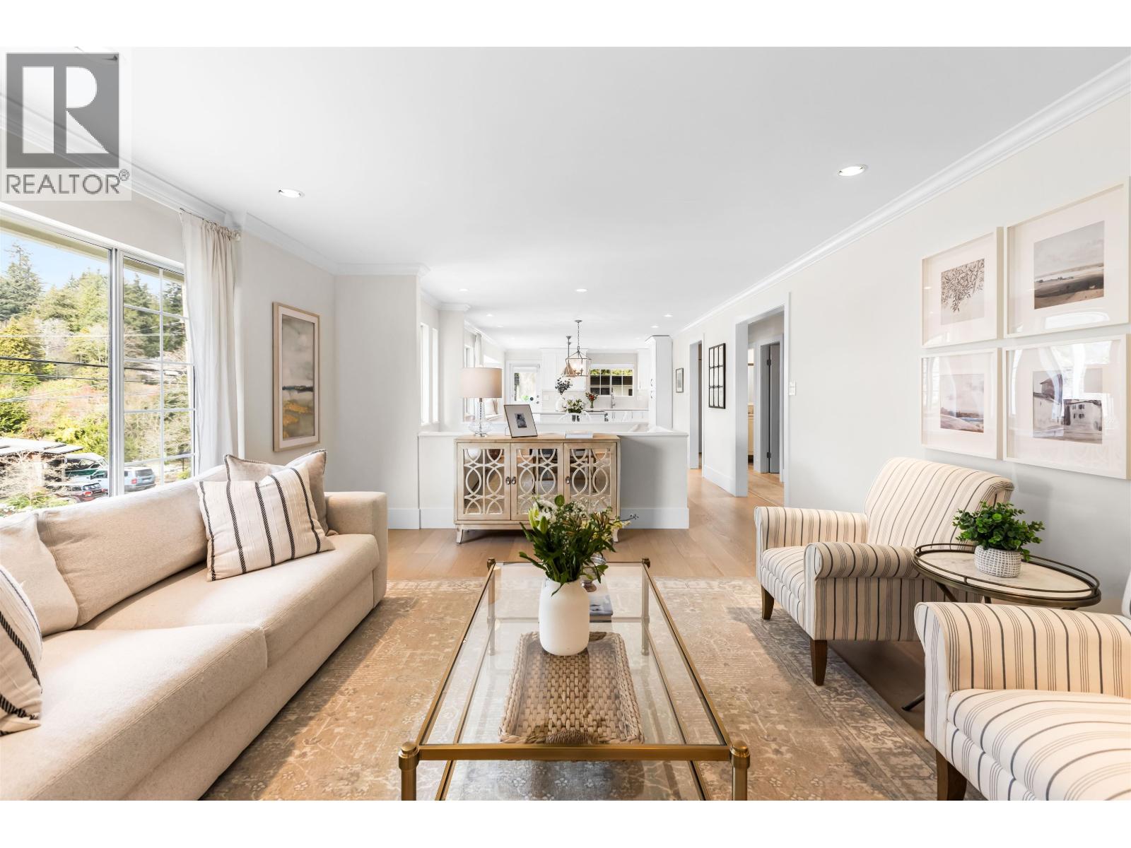 6364 Nelson Avenue, West Vancouver, British Columbia  V7W 2A4 - Photo 4 - R3107687