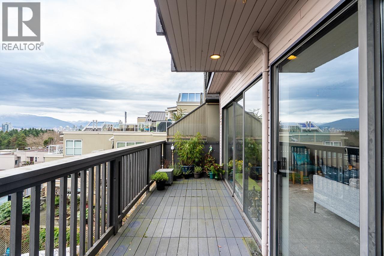 967 W 8th Avenue, Vancouver, British Columbia  V5Z 1E4 - Photo 9 - R3107716