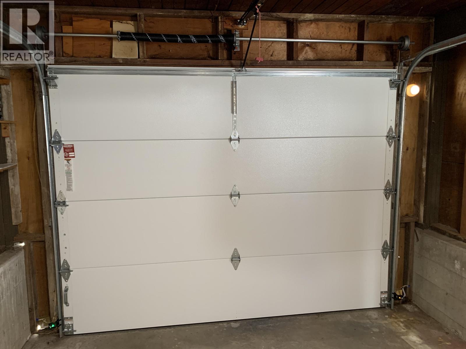 1204 Nestor Street, Coquitlam, British Columbia  V3E 1H6 - Photo 36 - R3107725