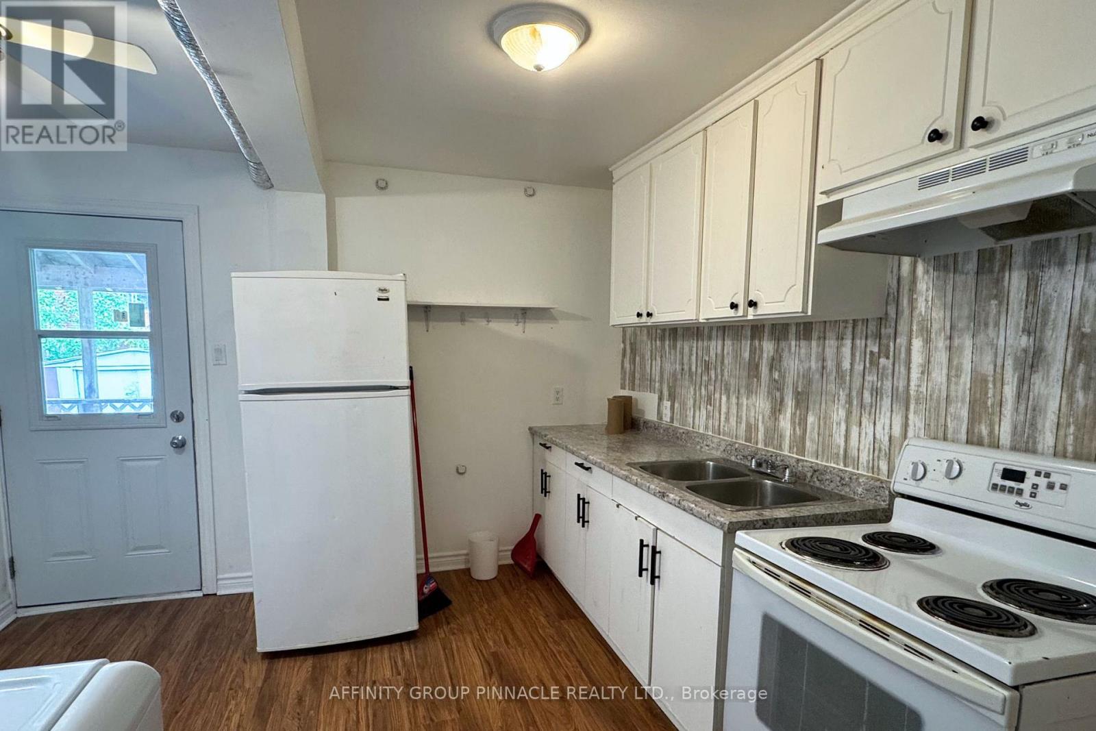 #2 - 88 Albert Street S, Kawartha Lakes, Ontario  K9V 3H6 - Photo 5 - X12967562