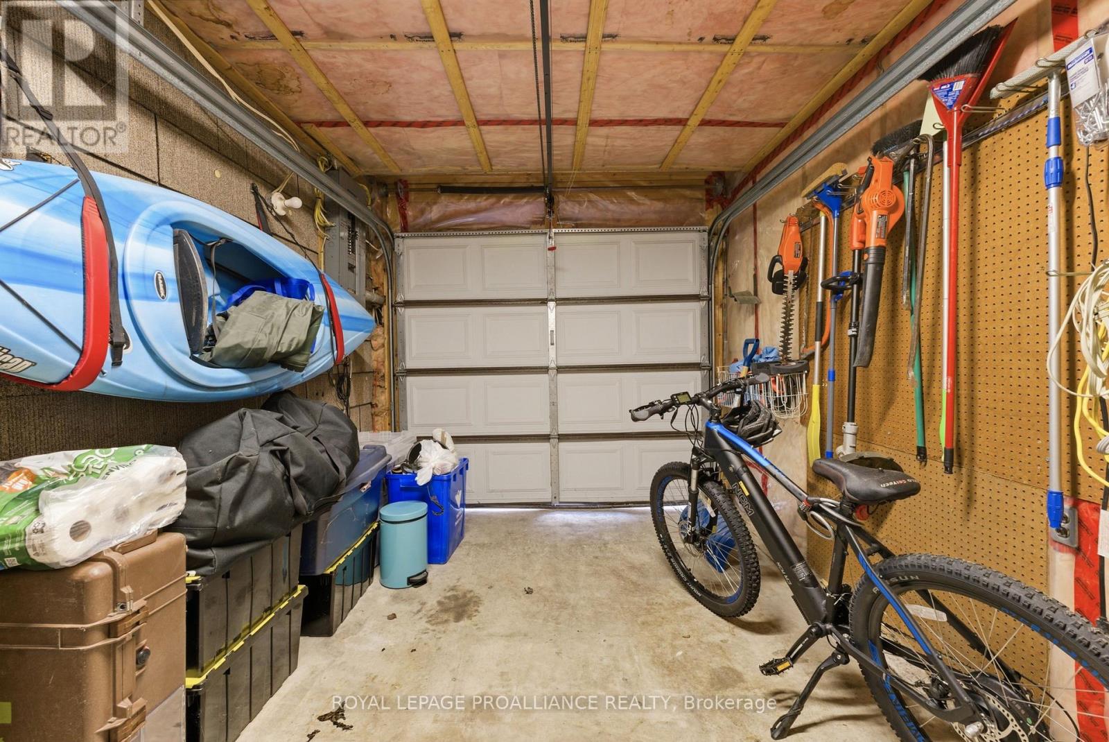 23 Guelph Street, Quinte West, Ontario  K8V 4G2 - Photo 22 - X12967572