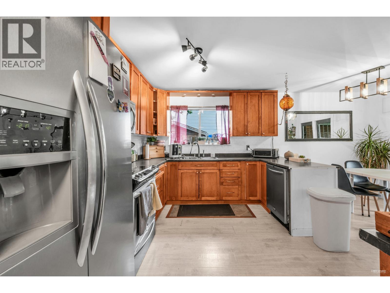 22641 Kendrick Loop, Maple Ridge, British Columbia  V2X 8Y9 - Photo 18 - R3107758