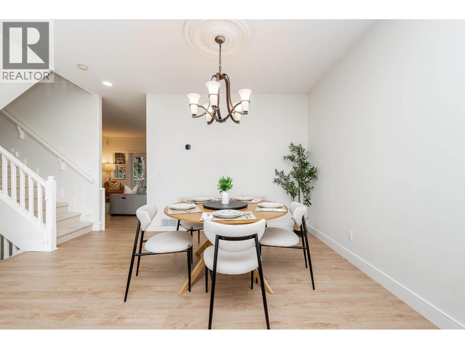 13 2979 Panorama Drive, Coquitlam, British Columbia  V3E 2W8 - Photo 6 - R3106727