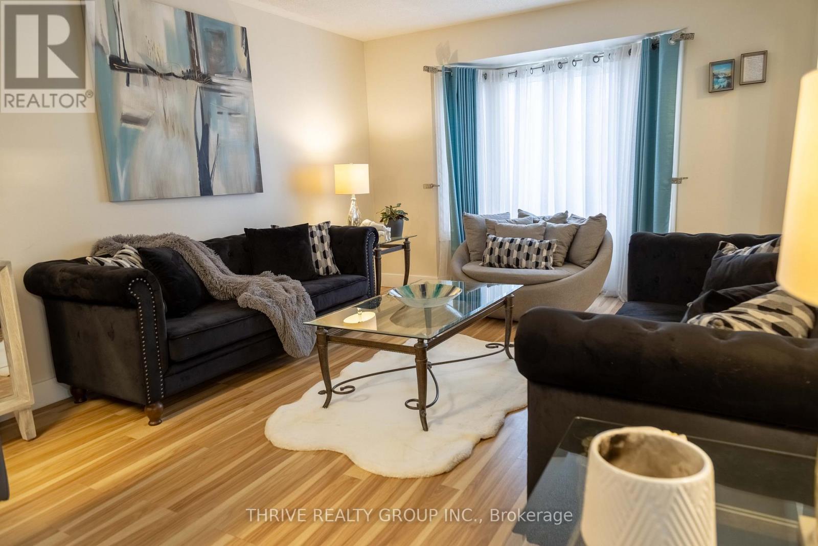 180 Clara Crescent, London South, Ontario  N6E 3H2 - Photo 2 - X12967490