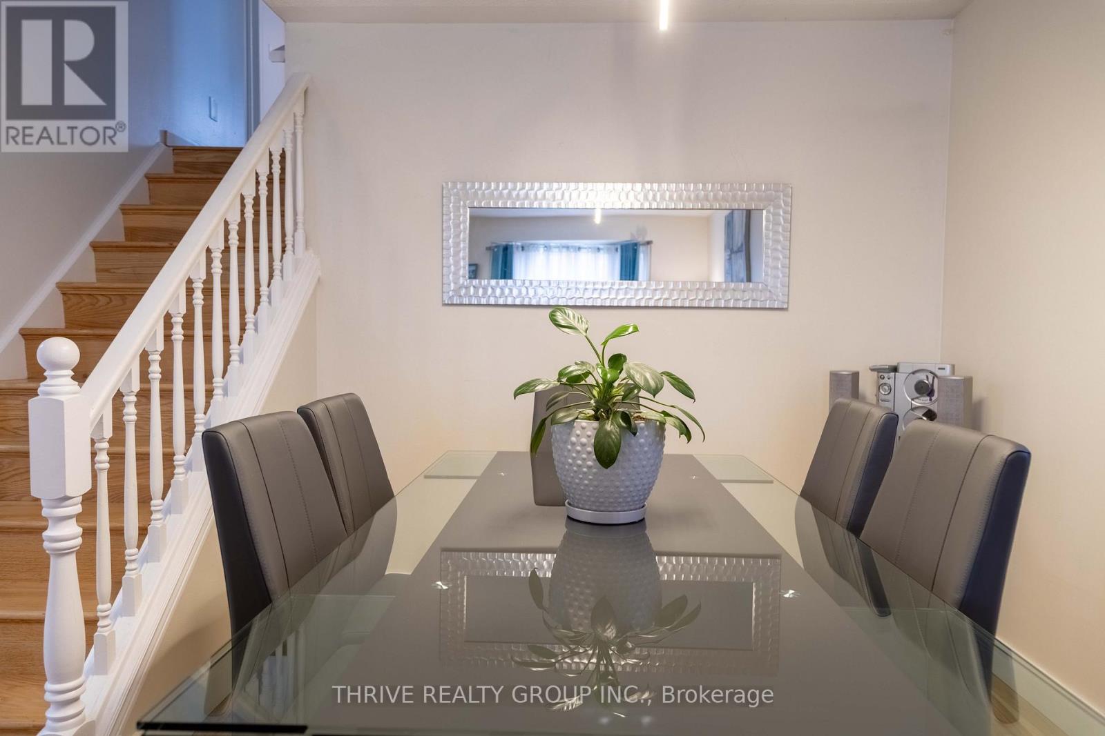 180 Clara Crescent, London South, Ontario  N6E 3H2 - Photo 5 - X12967490