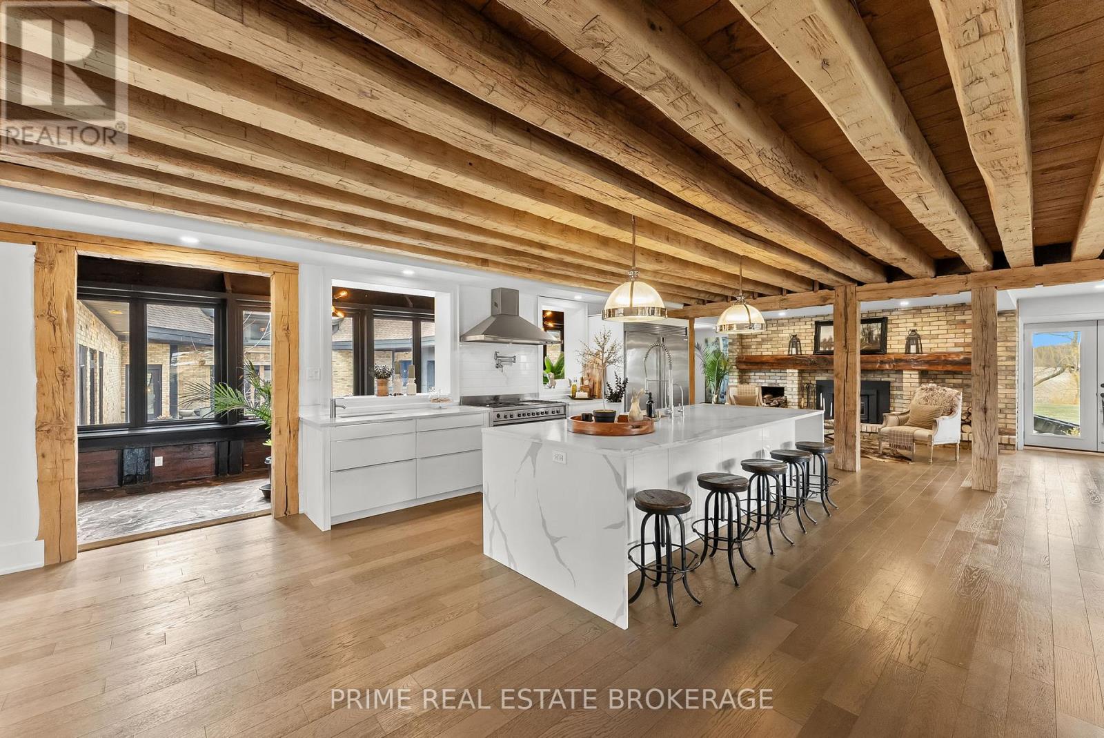 10096 Charlton Drive, Middlesex Centre, Ontario  N0M 1P0 - Photo 9 - X12967498