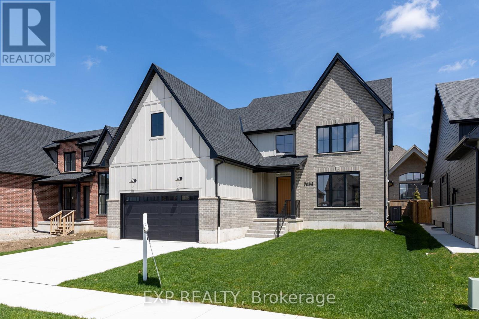 2048 Wickerson Road, London South, Ontario  N6K 5C4 - Photo 2 - X12967556