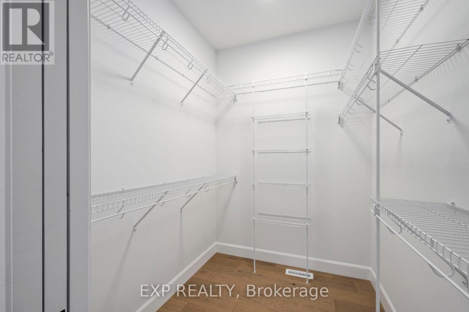 2052 Wickerson Road, London South, Ontario  N6K 4R6 - Photo 25 - X12967558